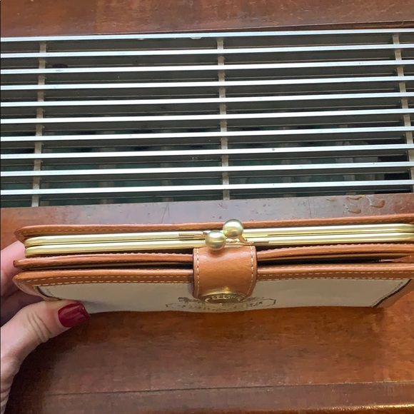 COACH wallet - Picture 6 of 6